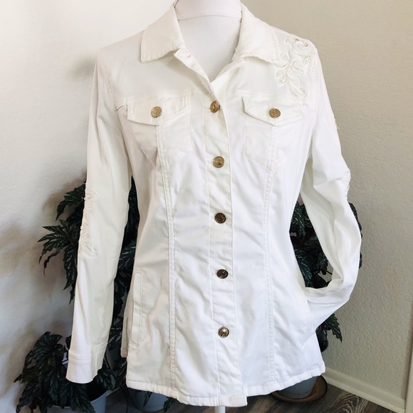 Chico's Jackets & Blazers - EUC Chico’s western cut jacket